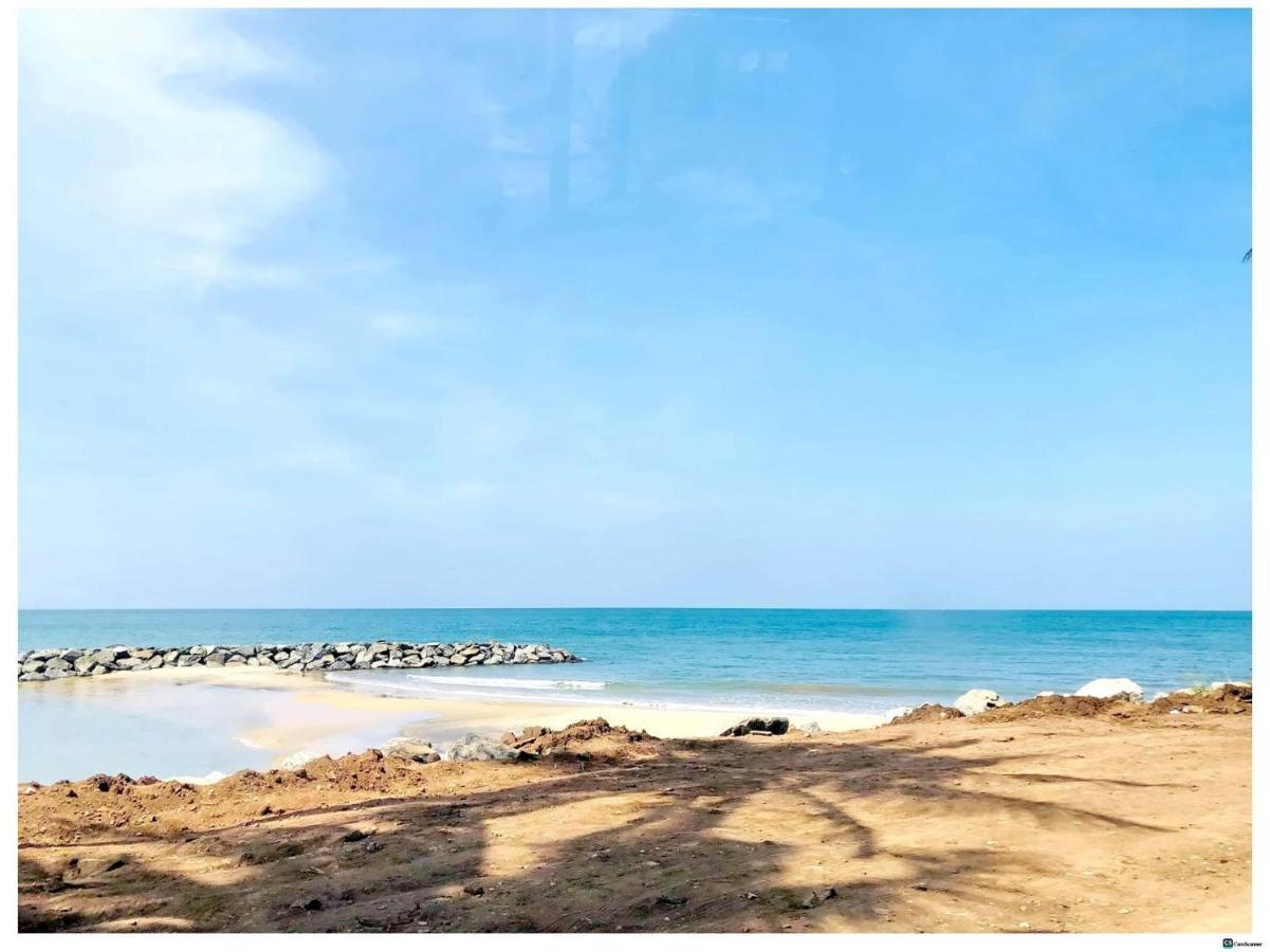 Ayona Beach Villa Katuneriya Ngoại thất bức ảnh