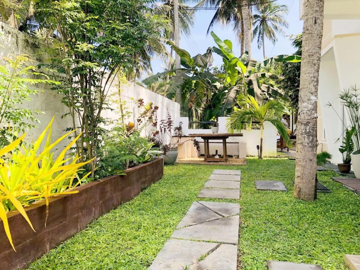 Ayona Beach Villa Katuneriya Ngoại thất bức ảnh